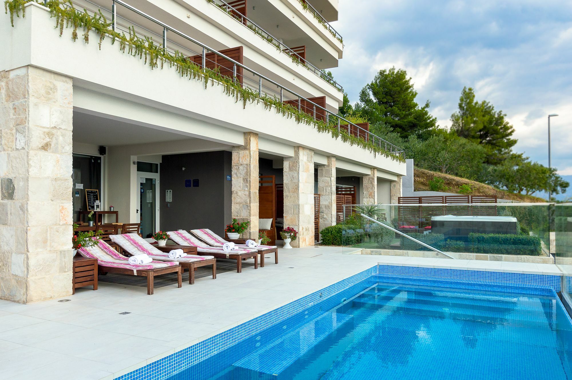 Luxury Apartments Jolara Mimice Dış mekan fotoğraf